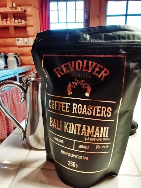 バリ キンタマーニのコーヒー豆リボルバー