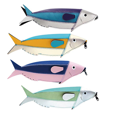 魚のポーチカラー4種類