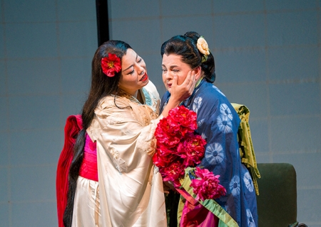 Madame Butterfly-05